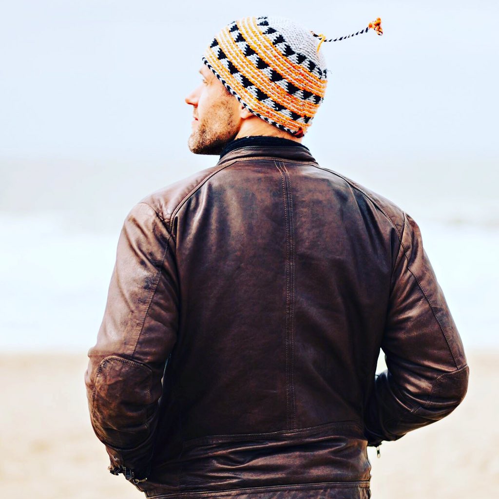 OriginalMocros's tweet photo. Original Mocros beanie in full swing...
Photo by @Marietmons l Model @JensMiddel https://t.co/g5TJmy0OPc