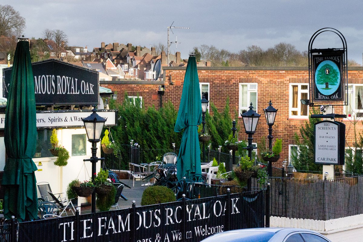 JDCCatering's tweet photo. We Can't Wait To Be At The @FamousRoyalOak This Sunday With Our #Roast. Please Retweet https://t.co/Cfd5EYu5mT
