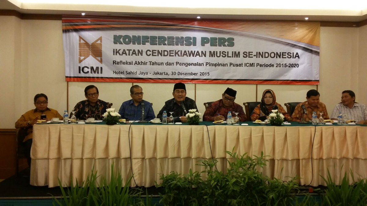 Jimly Asshiddiqie (@jimlyas) on Twitter photo Konferensi Pers ICMI "Refleksi Akhir Tahun & Pengenalan Pimpinan Pusat ICMI Periode 2015-2020 <a href="/grandsahidjaya/">Grand Sahid Jaya Hotel</a> Konferensi Pers ICMI "Refleksi Akhir Tahun & Pengenalan Pimpinan Pusat ICMI Periode 2015-2020 <a href="/grandsahidjaya/">Grand Sahid Jaya Hotel</a>