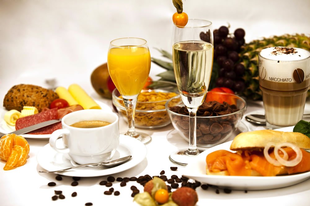 brunchrva's tweet photo. 90’s Brunch Party Calendar:
https://t.co/nWbR4XkYAH
Enjoy the coming year...!!!! https://t.co/MG8d4HyUGY