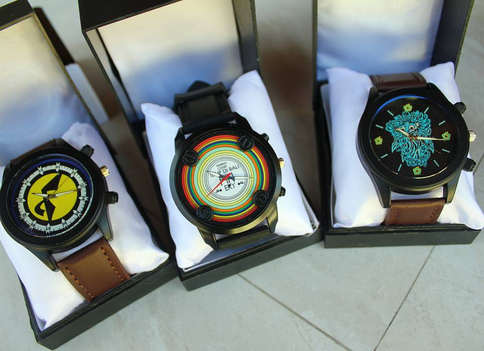 READY temukan di Store AUZY Jl. Raya Untung Surapati Dekat BKD KARANGASEM.. Price? Tanya Penjaga Tokonya Kawan2 :D