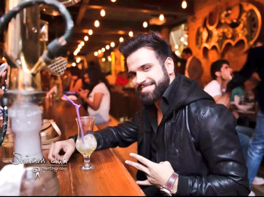 Embedded image permalink