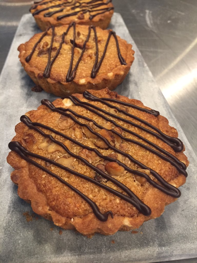 ChefAliHonour's tweet photo. @CloudPickercoff Coffee & walnut tart with almond biscuit pastry! #winner #workoftart https://t.co/Dau5Iwi68B