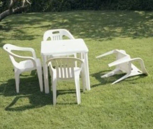 SeaquamEvents's tweet photo. are you guys ok? that was a big hit #vancouver #earthquake #schoolnextweek https://t.co/O2x09iI4C5