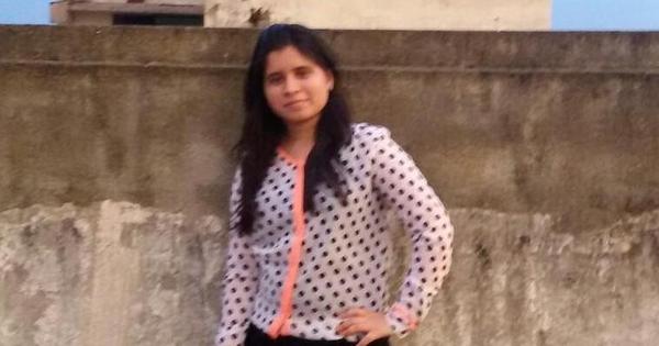 ScoopWhoop's tweet photo. #Jamshedpur girl Shalu Munka aces #MAT2015, scores 800 out of 800: https://t.co/aevUk3ZXkf https://t.co/PNyNGD24wf