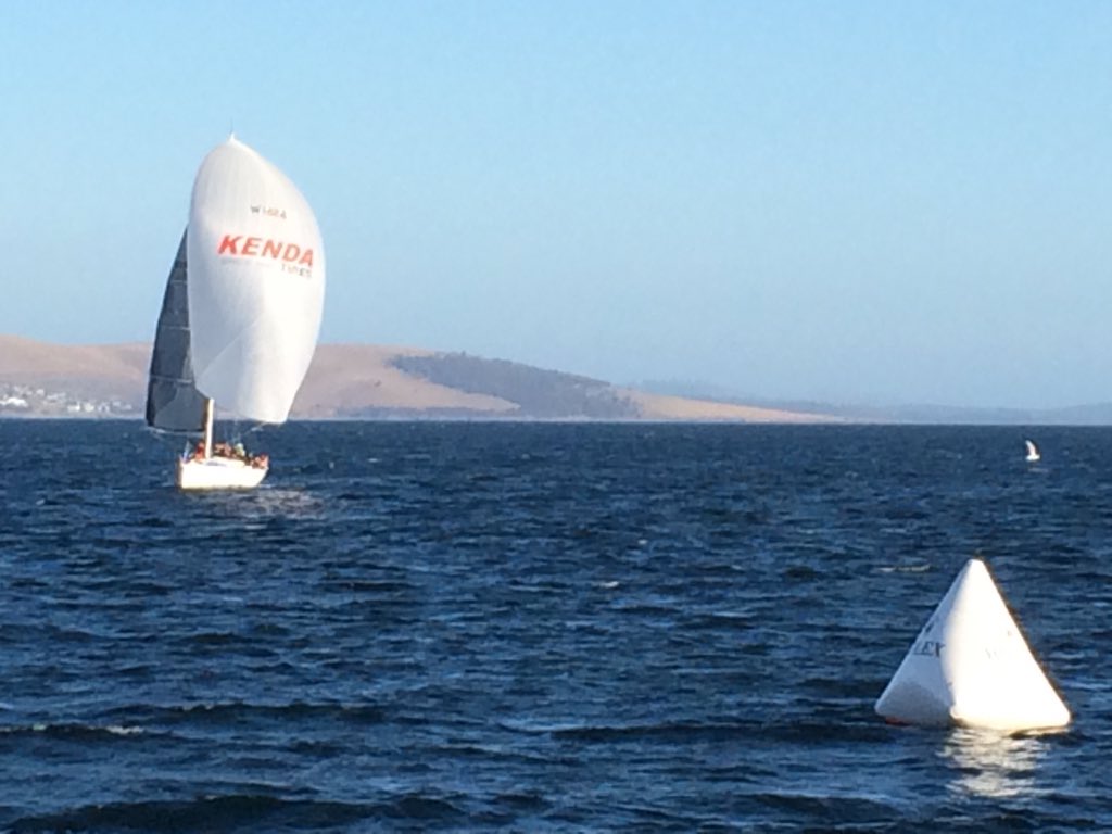 bskozer's tweet image. #ocean #hobart #watermakerbasak #watermakerbasak #sunset #sailing #listentolovebasak  #rolexsydneytohobart