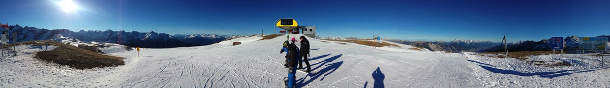 DriesVerhelst's tweet photo. Missing the view... #panorama #skivakantie #Jerzens #family https://t.co/fw3aOaZnAT