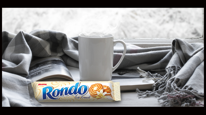Ulker_Rondo's tweet photo. Havaların gittikçe soğuması hayatın dramasıysa, sabah uyandığında kar yağdığını görmek Rondo’nun kremasıdır. https://t.co/MSK2FW75J2