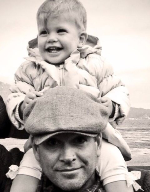 CDe_Pablo's tweet photo. @M_Weatherly remember when Olivia was only this big? https://t.co/B3xdyDKMfC