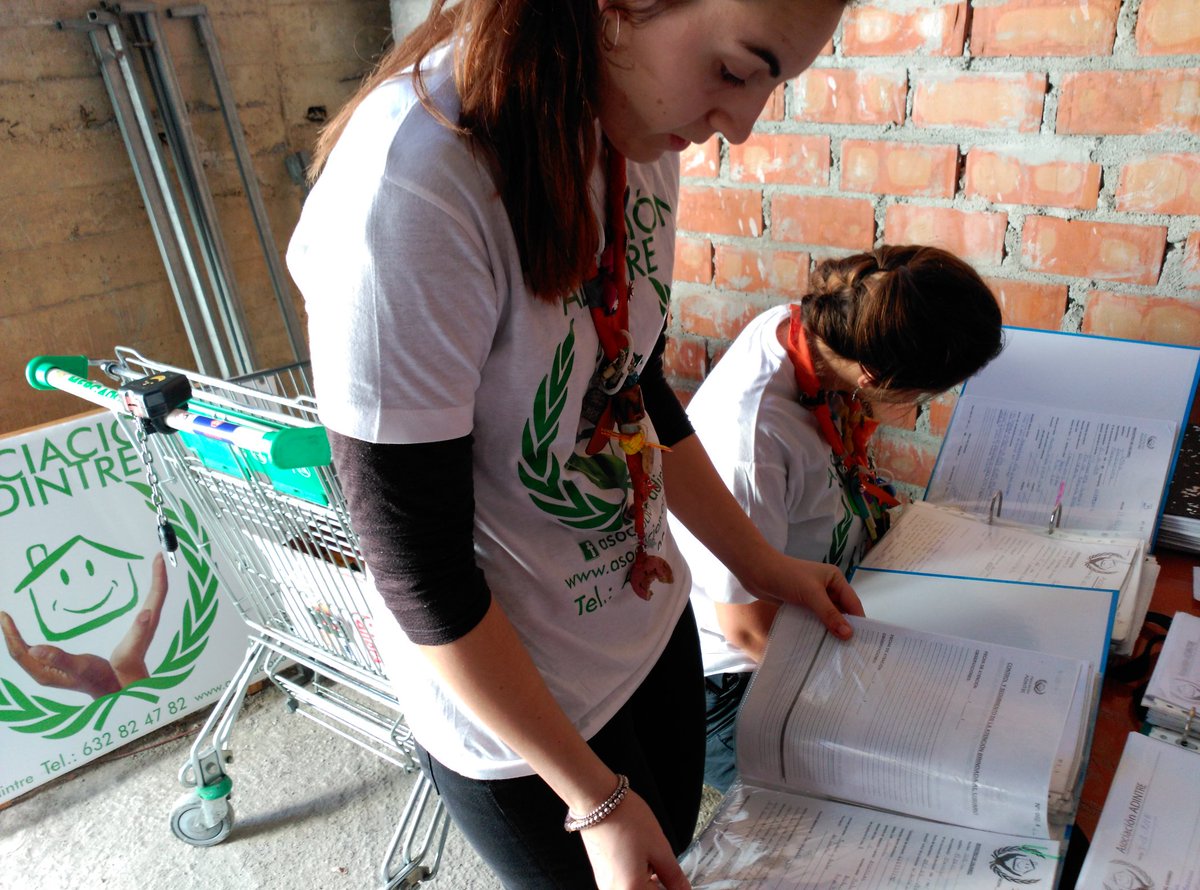 Colaboración con la #asociaciónADINTRE un pequeño grano de arena con un enorme trabajo detrás 👪👪👪👪