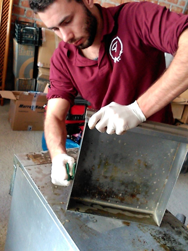 Dar cera 
Pulir cera 
A ver si queda reluciente 🌌🌌🌌🌌