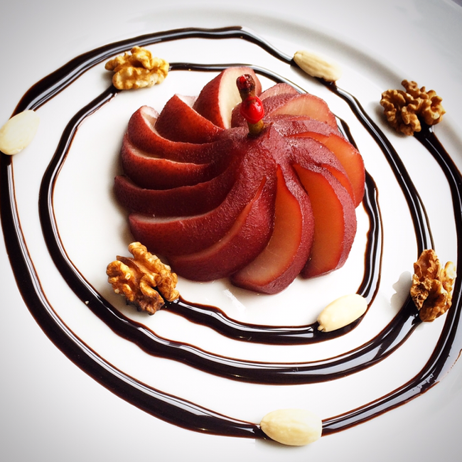 TiniChef's tweet image. A tasty #dessert ideal for Winter. Discover my Spiced Red Wine Poached Pears #recipe bit.ly/1OswFUB