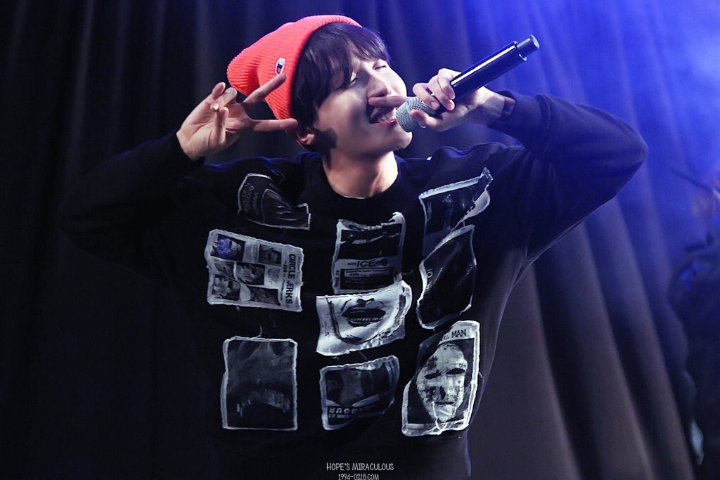 pic_bts's tweet photo. #JHOPE https://t.co/1lT1rmtpBt