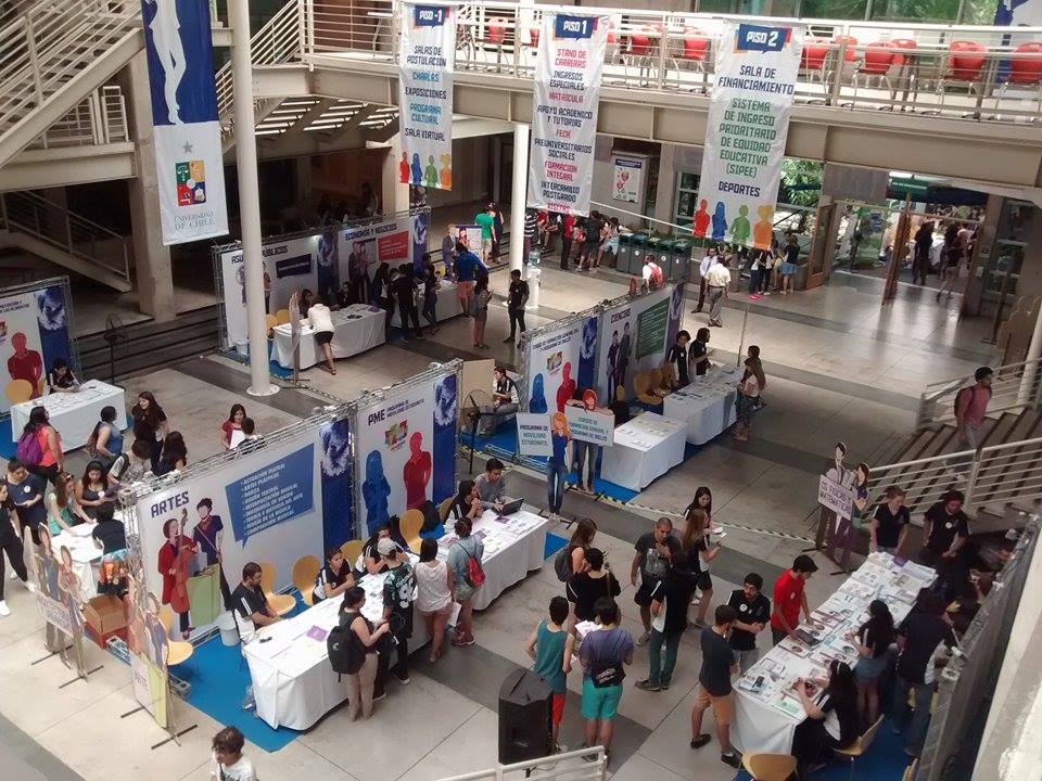 Ven a la úuuuuultima jornada de la #SemanaDelPostulante :D Estamos en la Facultad de Economía y Negocios #UChile