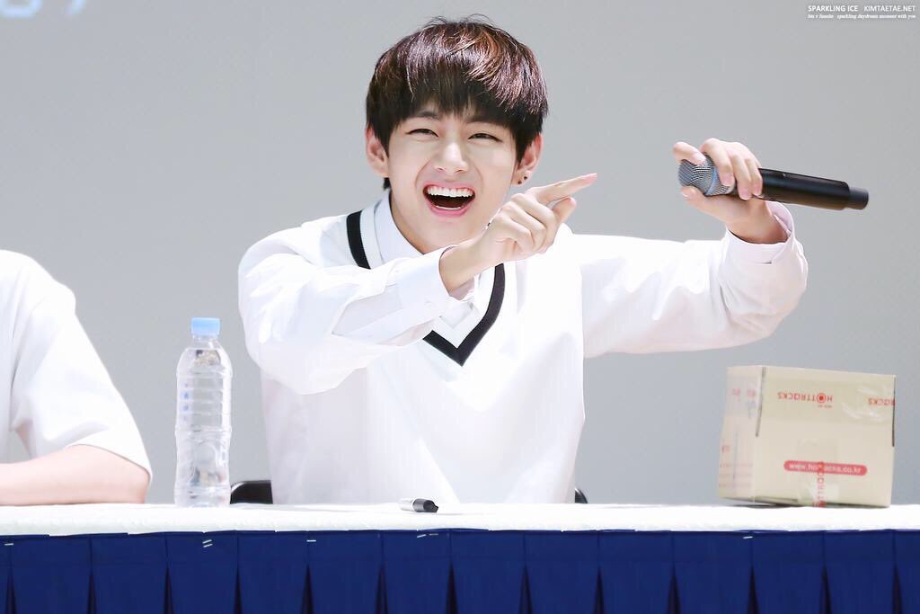 pic_bts's tweet photo. #V https://t.co/wWO4FL8pse