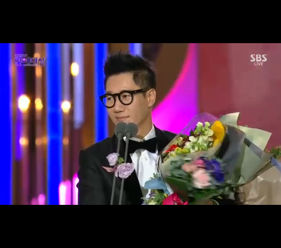 JSJTWSunflower's tweet photo. #2015SBS연예대상  The winner of the Excellence Award Variety 
Ji Suk Jin~~~!!!
@ilovegamdong Congratulation! https://t.co/Rwu7XxrgyP