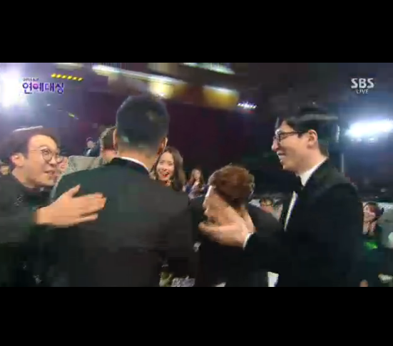 JSJTWSunflower's tweet photo. #2015SBS연예대상  The winner of the Excellence Award Variety 
Ji Suk Jin~~~!!!
@ilovegamdong Congratulation! https://t.co/Rwu7XxrgyP