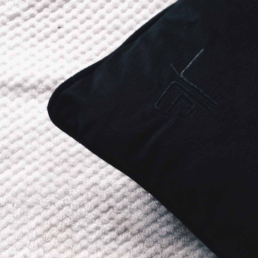 Jlsglobal's tweet photo. The total Luxury. #JeanLouisScherrer. https://t.co/1CZ90YlueL