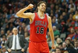 _BullsESP_'s tweet photo. #NBAVOTE Pau Gasol
1 RT=1 VOTO OFICIAL PARA EL ALL STAR
Ayudemos a Pau. ¡Estamos muy cerca! https://t.co/HHHy4fZIWh