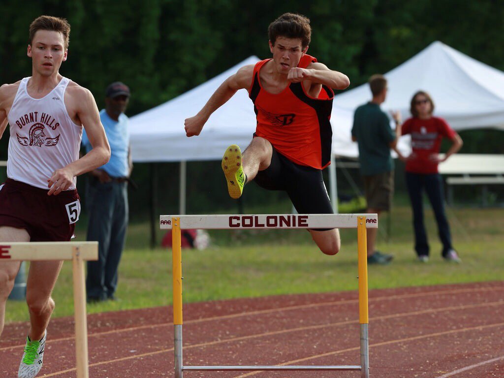 bctrackhumor's tweet photo. Hurdling through life https://t.co/dOXn71JBHD
