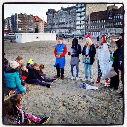 JOETZoost's tweet photo. Ook deze kerstvakantie zorgen onze supermonitoren voor een geweldige kamp! #joetzoost #vfgj #vakantieaanzee https://t.co/vxpEcxaaHR