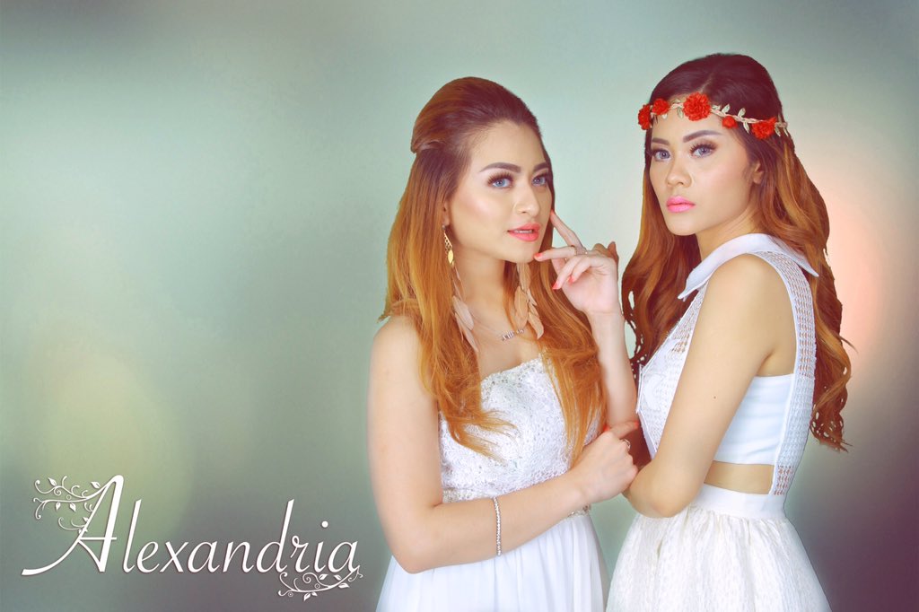 youtu.be/qFrNFCd9cek

G+ : Alexandria ID
Tweet : @Duo_Alexandria 
Fb : Alexandria ID

"AKAR PRODUCTION"