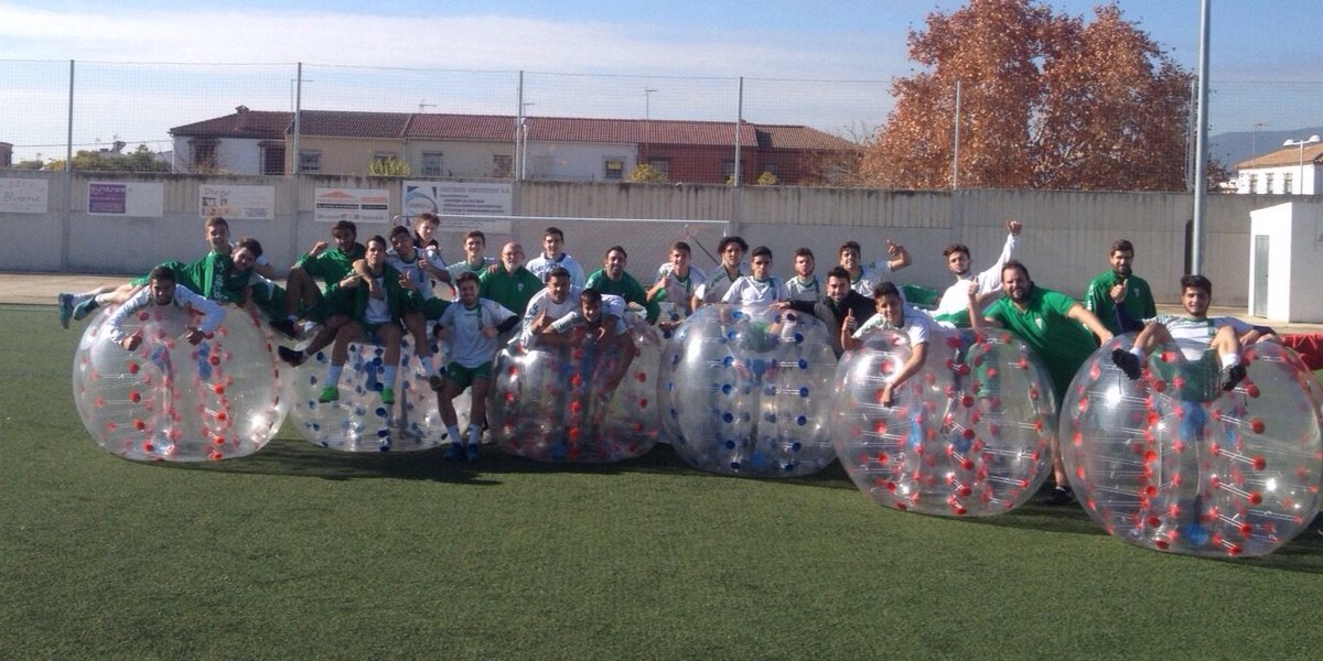 CordobaCF_ofi's tweet photo. Nuestro Juvenil División de Honor ha pasado una magnífica mañana para cerrar el año. 🙌👏 #FábricadeTalentoCCF https://t.co/n2juhwzovu
