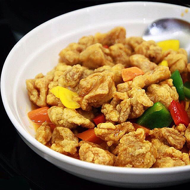 Want some #sour on your #sweet #NewYear's Eve? Have #JunNjan's Sweet &amp; Sour #Chicken! 😘🐔
