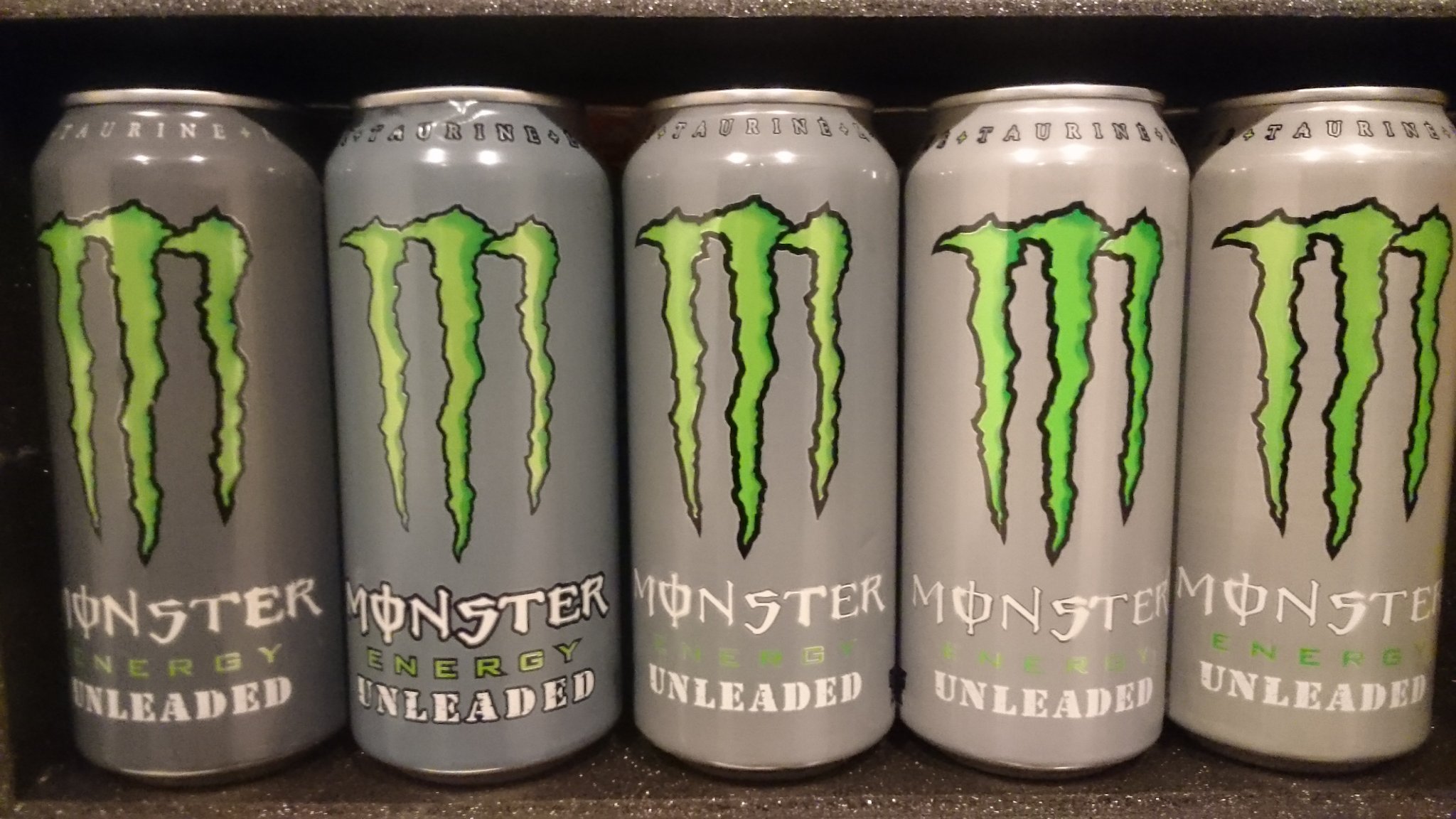 モンスターエナジー　アンリーデッド UNLEADED の展示中 || Museum of bobnyaso - ミューゼオ - Muuseo