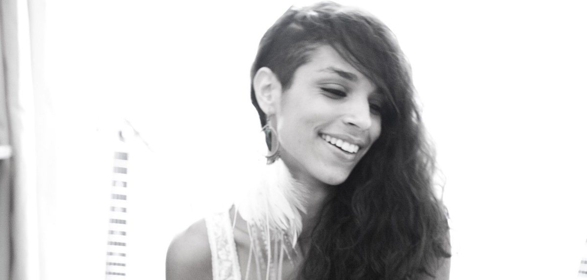 LaFringaleClle's tweet photo. #Itw - "Je voulais créer quelque chose de très..." @SianPottok ➡️ https://t.co/bOZmqBw6cS #Musique #ACellarCase https://t.co/vjFvy3Qk9Q