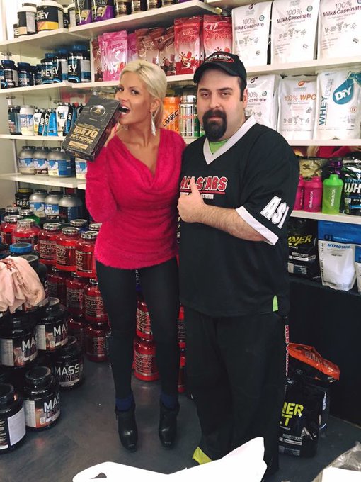 Die besten #Fitness #Produkte gibt's hier bei Marin. 😍  #Training #healthy #sport #nahrung https://t<a href="/tag/fitness"class="tags">#Fitness</a><a href="/tag/produkte"class="tags">#Produkte</a><a href="/tag/training"class="tags"><span>#training</span></a><a href="/tag/healthy"class="tags"><span>#healthy</span></a><a href="/tag/sport"class="tags"><span>#sport</span></a><a href="/tag/nahrung"class="tags"><span>#nahrung</span></a>