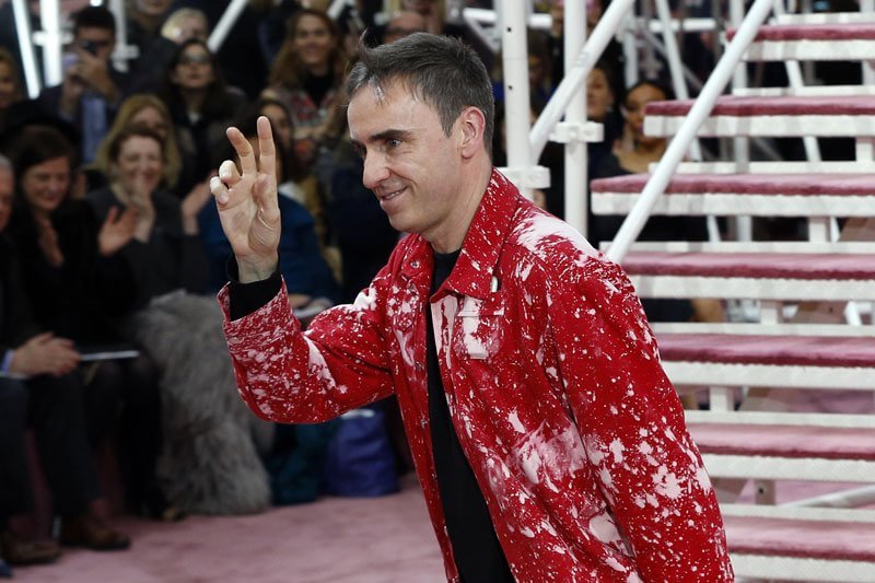 ZoneModa's tweet photo. #Moda2015: tutto quello che bisogna ricordare. La gallery di @DRepubblicait: https://t.co/mRI8EQuo3x #fashion #news https://t.co/m3CAatmRa2
