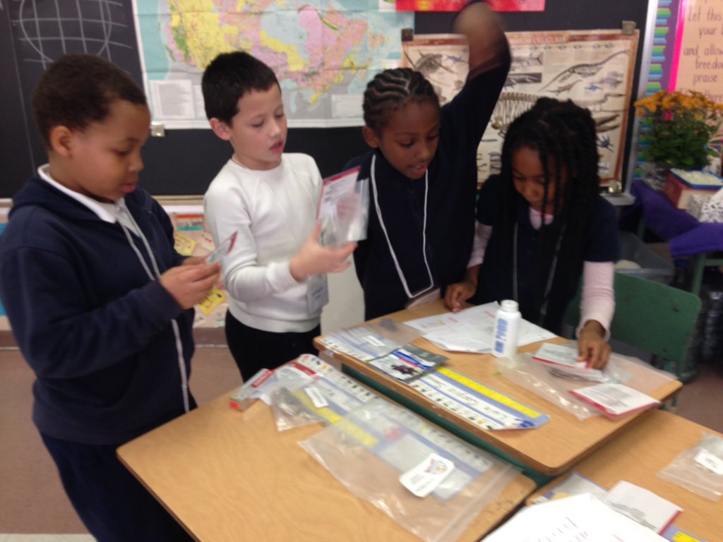 CarolineOConn17's tweet photo. #miningmattersCA, Thank you Amanda @MiningMattersCA, @MarcellusTCDSB is grateful, @tcdsb @TCDSB21C @ETGuardian https://t.co/2KYAkCQ5xw