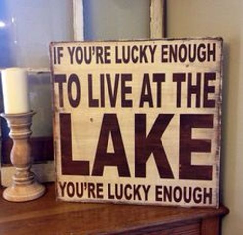 bulletkrypt's tweet photo. If you're lucky enough to live at the lake, you are LUCKY ENOUGH! lol https://t.co/T03AXLXUT2