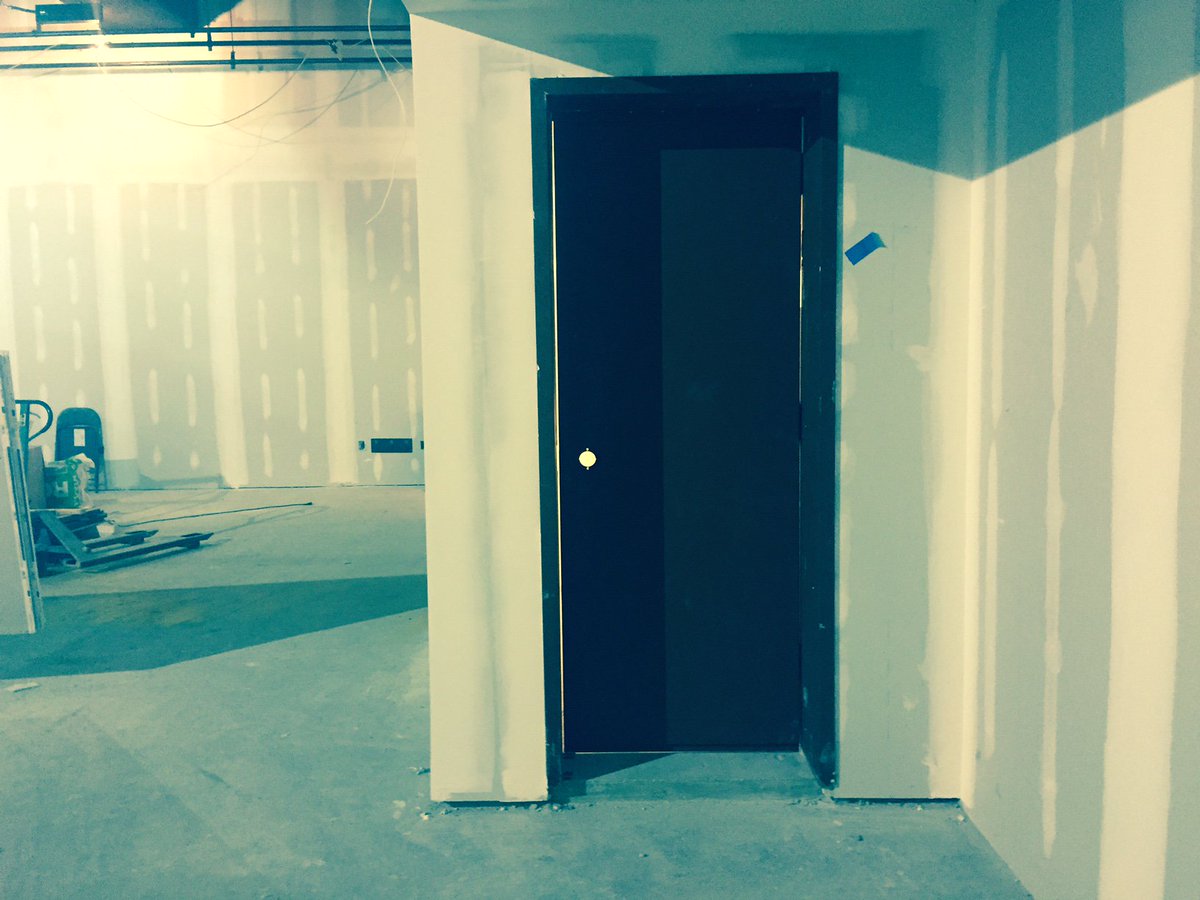 InterActThtrCo's tweet photo. #DrakeUpdate: When one door closes, another... also closes. We now have doors for all your room-dividing needs! https://t.co/74Jzrp80Og