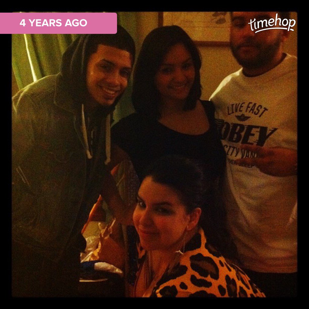 DollaSignJae's tweet photo. #timehop @isbusy3 @Anditiskarla @LifeontheROX wow only 4 years ago and we all look young lol #wereonlygettingolder https://t.co/8024VPvT4i