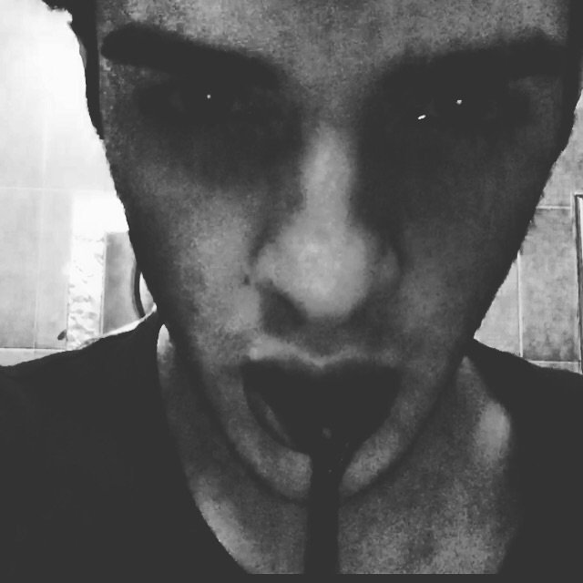joelemars's tweet photo. Ask  https://t.co/NvYQ8sUSto https://t.co/eDwA4rWxgU