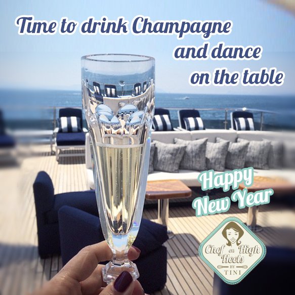 TiniChef's tweet image. It's party time! Have a sparkling New Year's Eve and enjoy yourselves! bit.ly/1mpyfAi #HappyNewYear