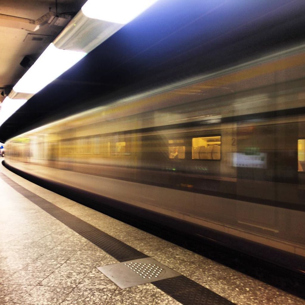 FotoLuna's tweet image. Fasttrain #longexposure #train #igtrain #trains #trainstation #speed #nightcap #iphoneonly #iphone6 #iphoneography