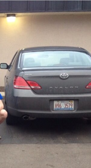 DavidGianos8's tweet photo. Last night my car was stolen and If everyone could read my sisters post and retweet it that would be really helpful. https://t.co/NNzN4rtVNk