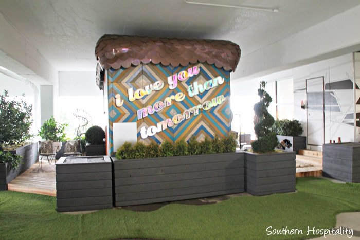 SCADdotedu's tweet photo. Take a tour of #SCADpad with #Atlanta's very own @SouthernRhoda! https://t.co/5yCq2uz2DW https://t.co/XtKMKuvRYS