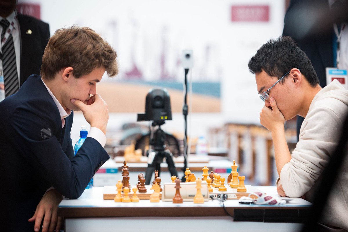 chesslive_es's tweet photo. Magníficos desempates entre Carlsen y Yangyi Yu. Grandes conceptos y.. ¡fuegos artificiales! https://t.co/1mjM75mEMf https://t.co/onLgWtYRxg