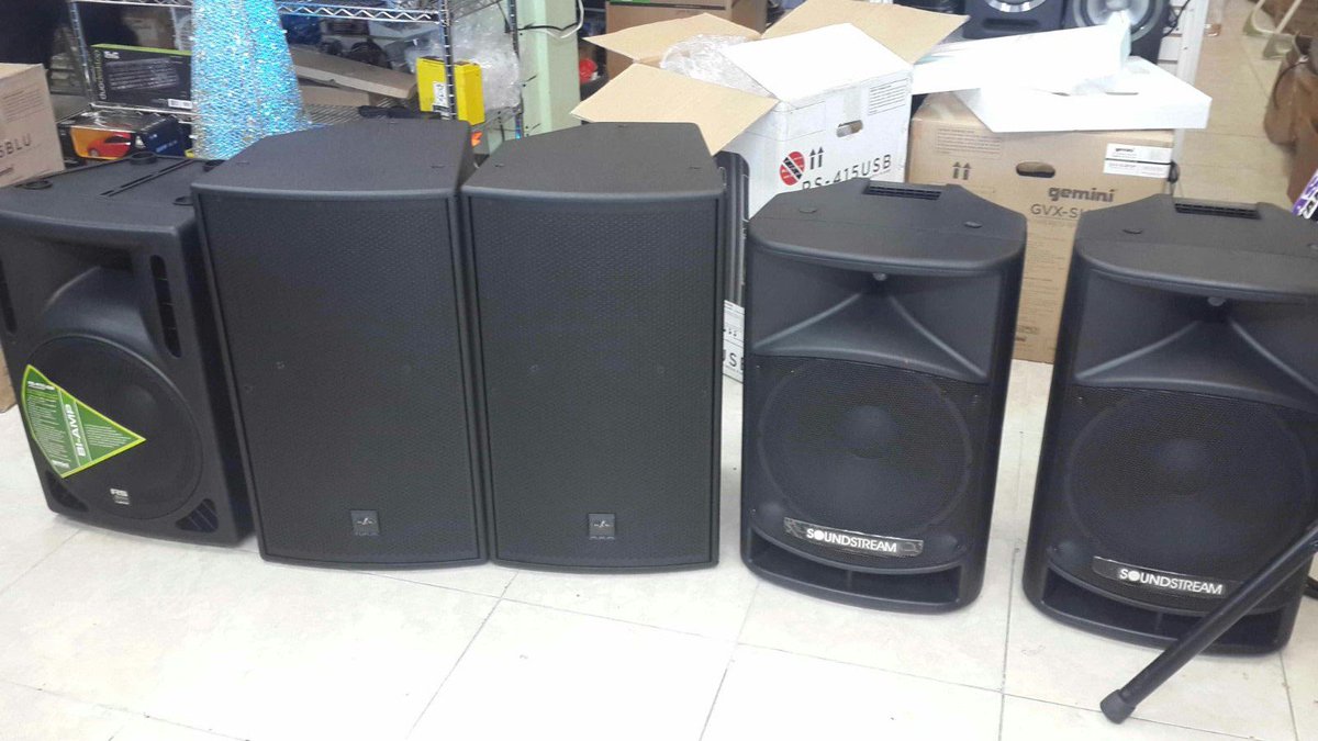 StevesEtronics's tweet photo. Testing #DASisClass, #GeminiTT and #SoundstreamTT boxes and they are rockin'. #AvailableAtSteves https://t.co/wwGyX1Npty