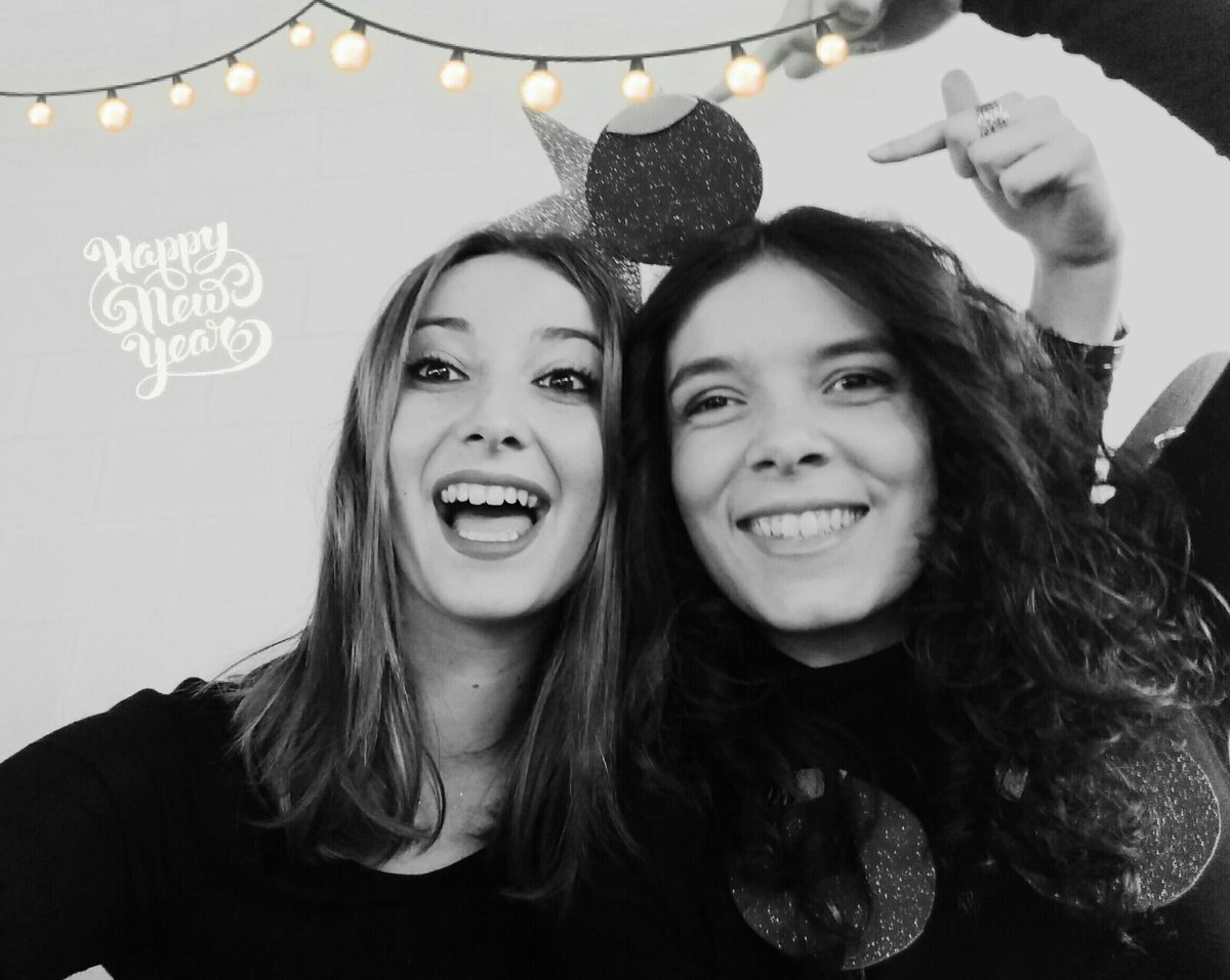 ChioMugica's tweet photo. Feliz Navidad! @NemiNndez https://t.co/nOs4LdFz79