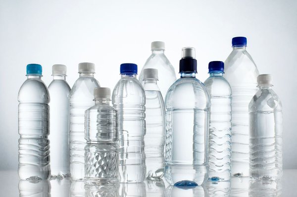 CarlosCosinF's tweet photo. RT @OurWaterCounts #DataDroplet: Manufacturing 1 plastic #bottle requires 5–11x more #water than the bottle holds https://t.co/Tc1S3ugTPN