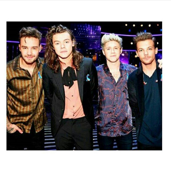 fernandoarvz's tweet photo. Espero con Ansias
El 3 de Enero 😍😍😍😍
#1DEnEspecialesTelehit
#OneDirectionMexico
#Thanks1DForAnAmazing2015 https://t.co/TxloWV1nFm