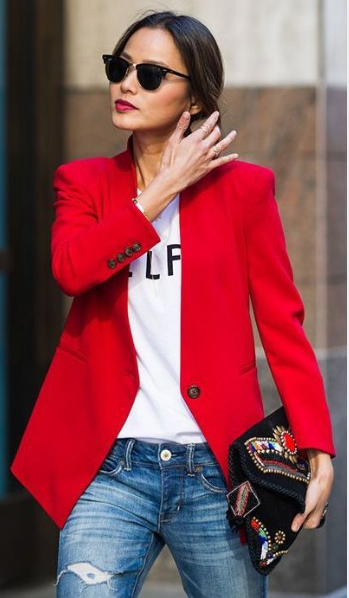 Tienes Cabello Castaño Combina Tu Outfit Colores Como Rojo