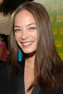 Happy Birthday to Kristin Kreuk (33)   