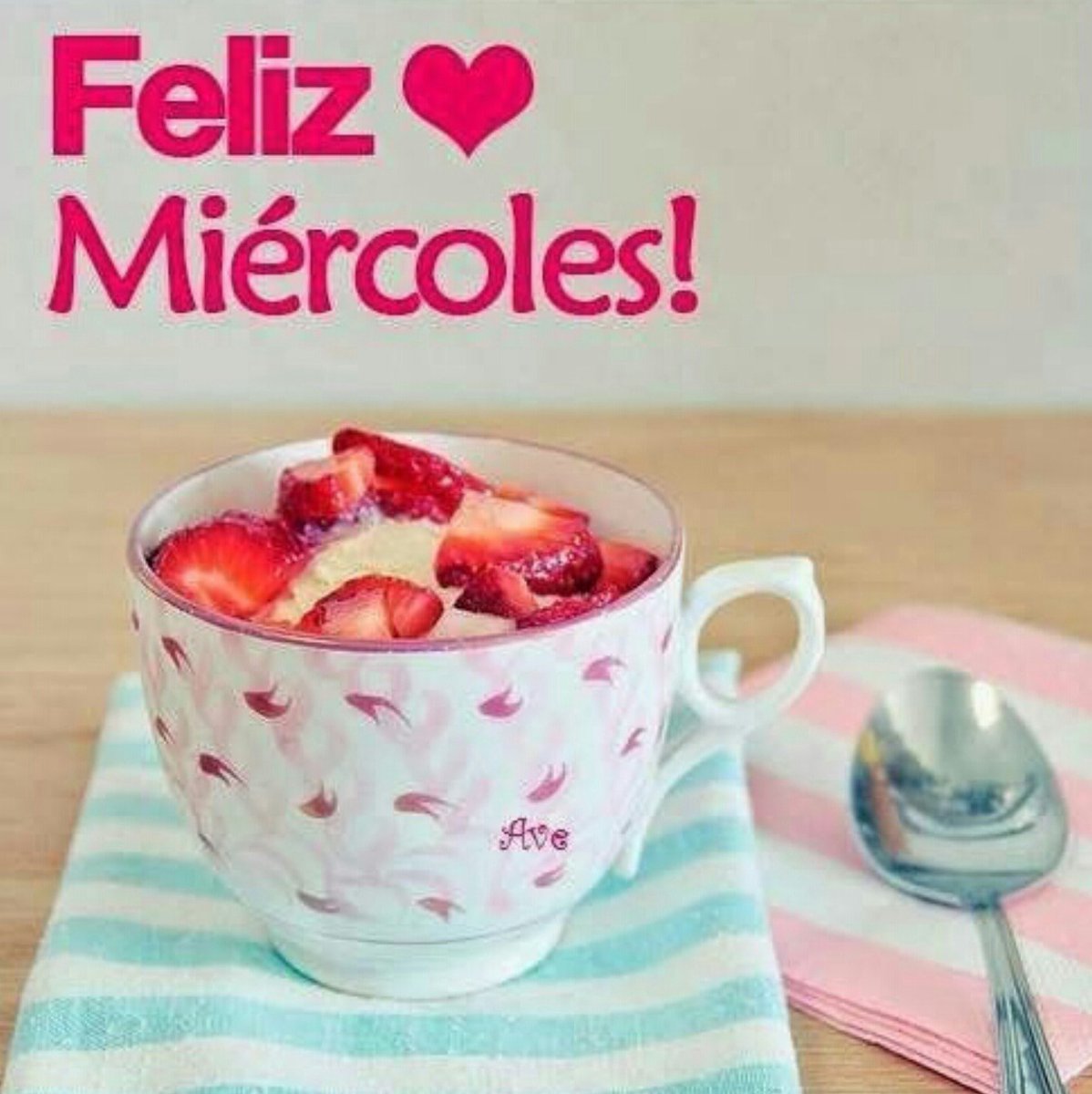 CabellosdelSol's tweet photo. Feliz Miércoles! #buenosdias #likeforfollow #followback #Cabellosdelsol https://t.co/wrOW3IacKU