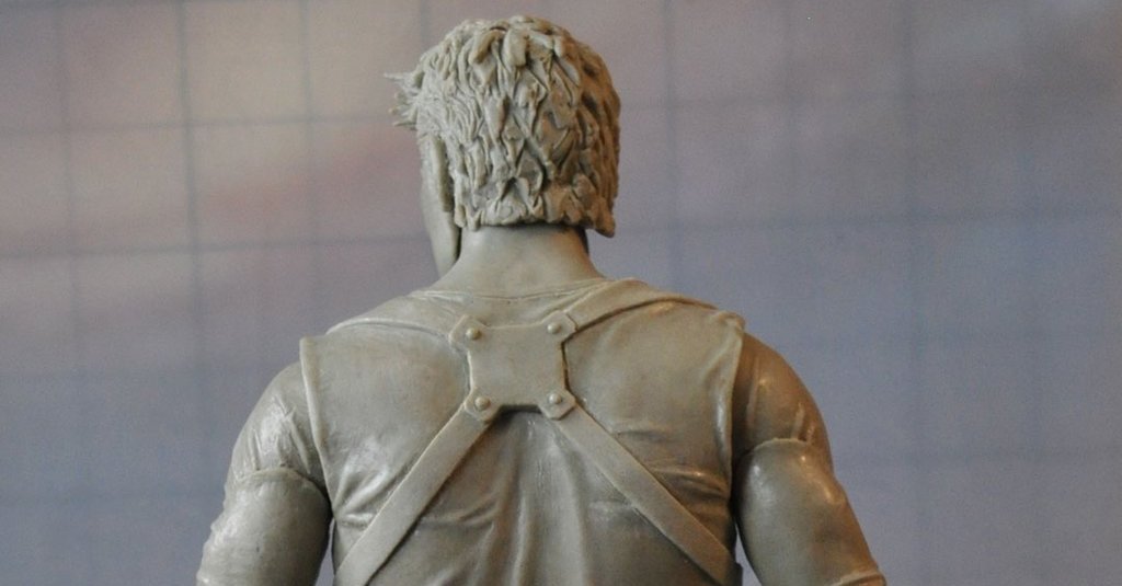 LevelUPcom's tweet photo. Da un vistazo a la figura de colección de Nathan Drake que pronto adornará tu escritorio. https://t.co/E6t7F8ofBs https://t.co/nyK14qsVvJ